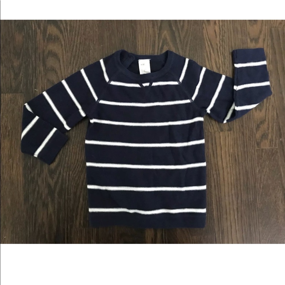 H&M navy & white light weight sweater sz12-18M
